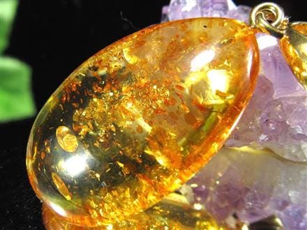 アンバー バルティックアンバー 琥珀 ペンダントトップ