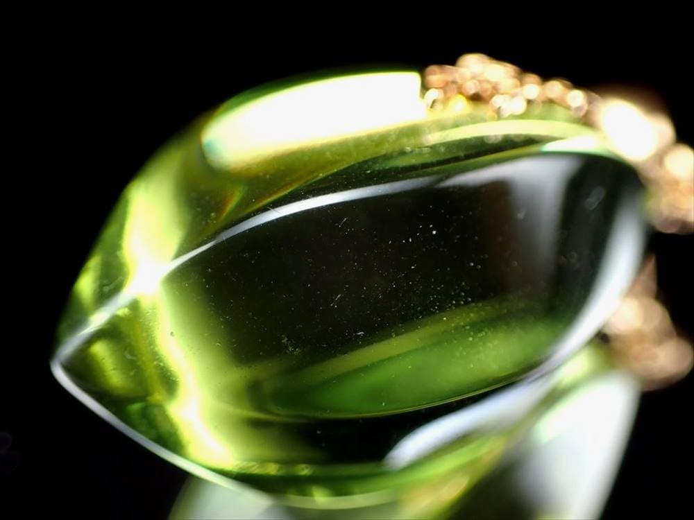 アンバー 琥珀 ペンダントトップ リトアニアアンバー バルト海産