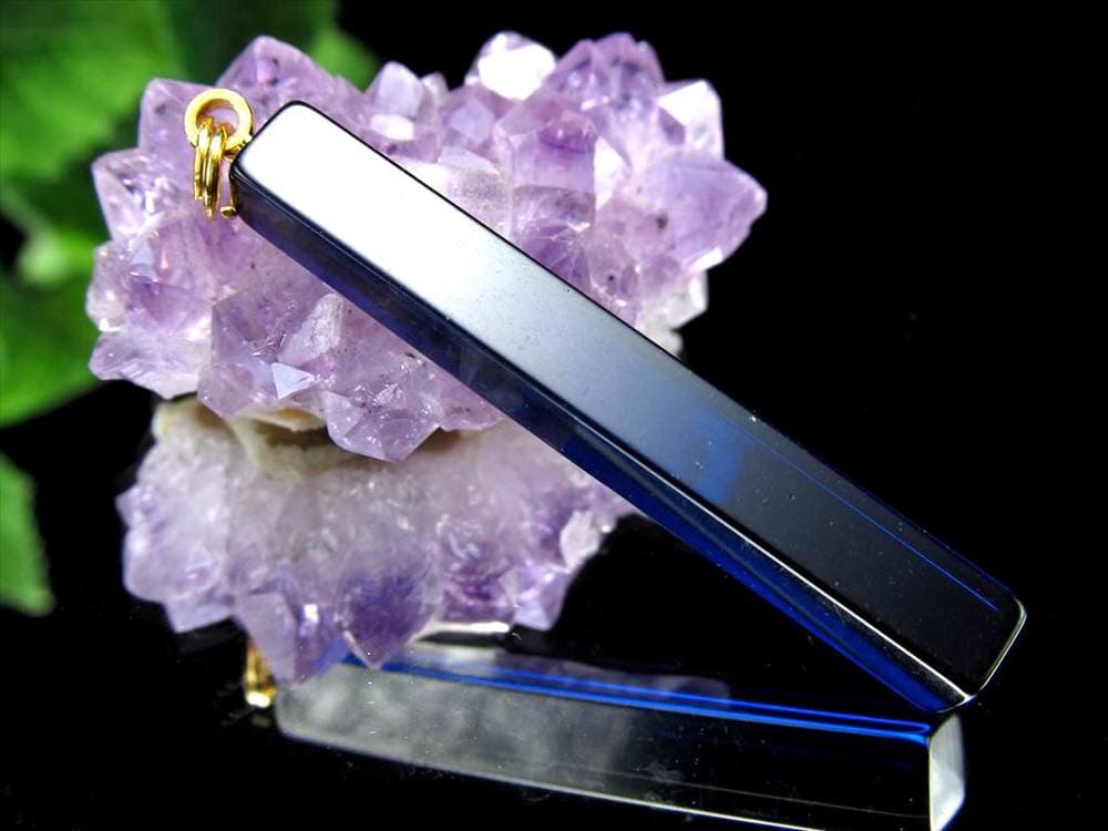 アンバー 琥珀 ペンダントトップ リトアニアアンバー バルト海産