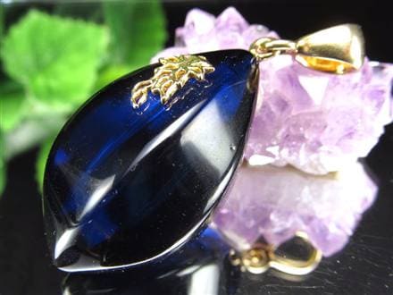 アンバー 琥珀 ペンダントトップ リトアニアアンバー バルト海産