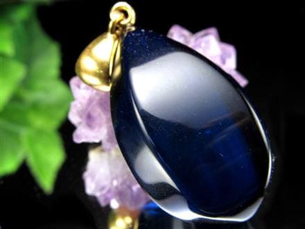 アンバー 琥珀 ペンダントトップ リトアニアアンバー バルト海産