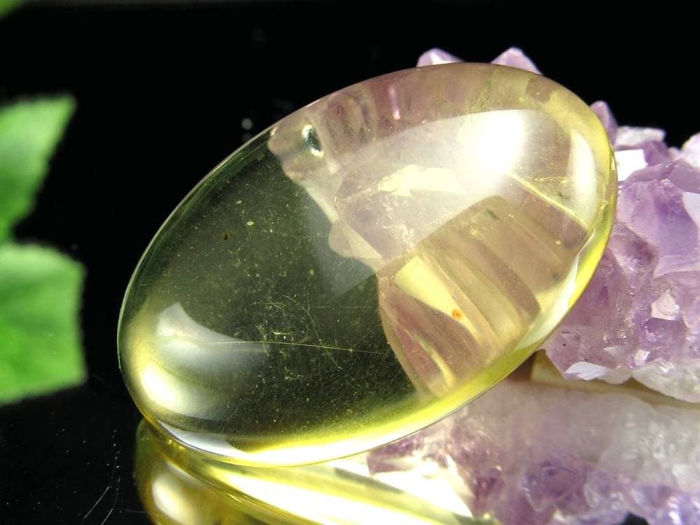 アンバー 琥珀 バルト海産 コハク カボション