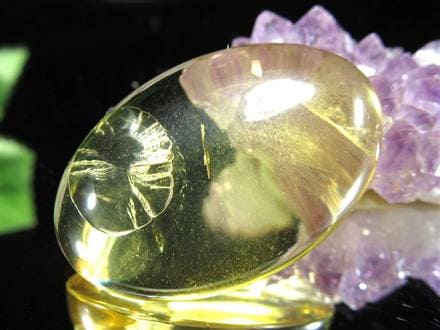 アンバー 琥珀 バルト海産 コハク カボション