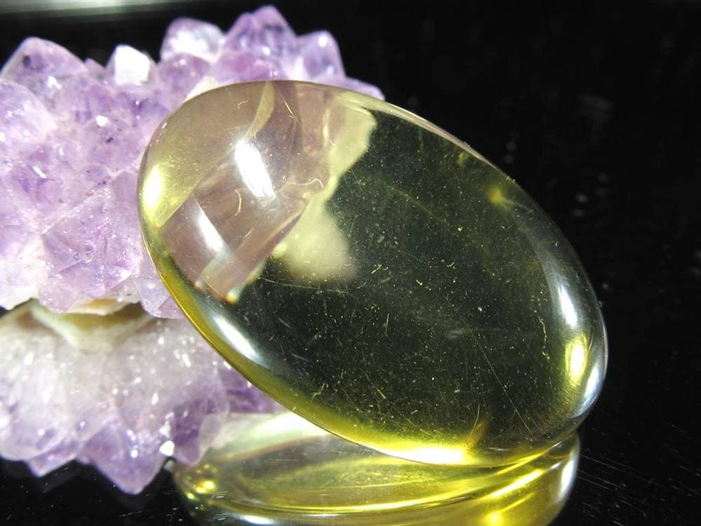 アンバー 琥珀 バルト海産 コハク カボション