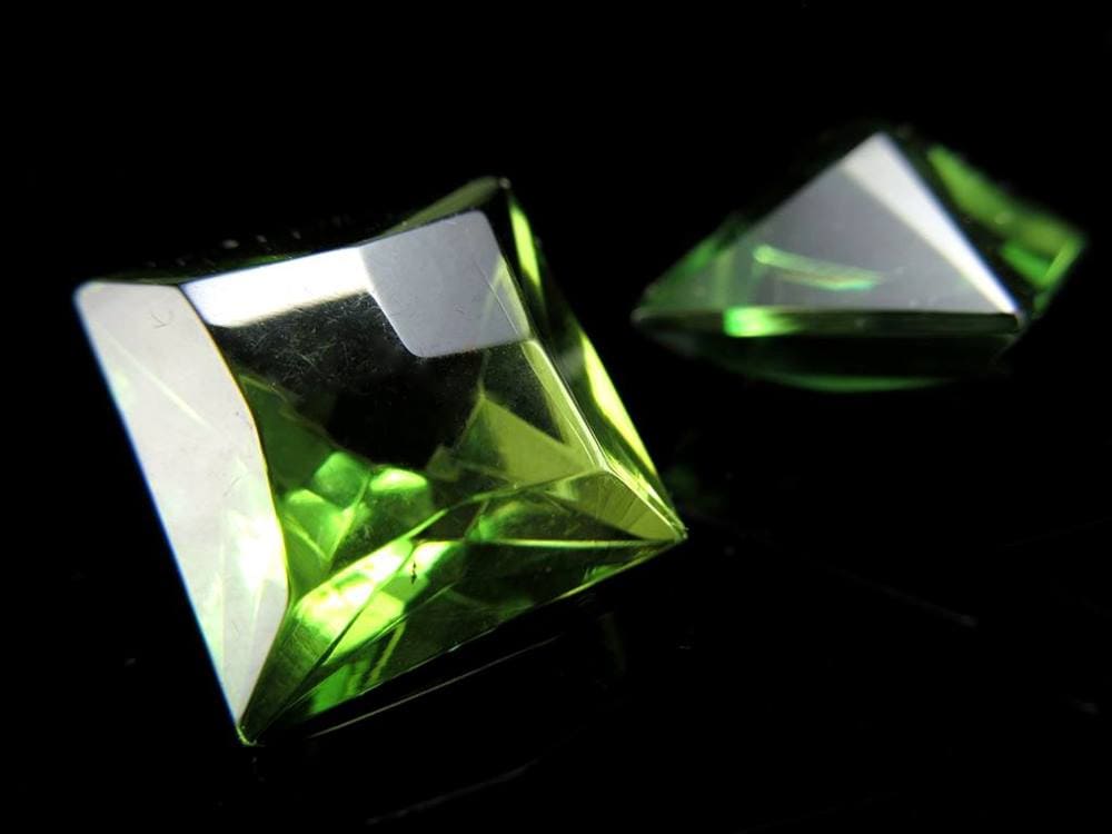 アンバー 琥珀 リトアニアアンバー コハク グリーンアンバー