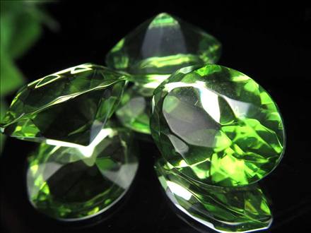 アンバー 琥珀 バルト海産 コハク カボション