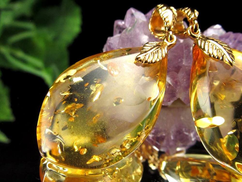 アンバー 琥珀 ペンダントトップ リトアニアアンバー バルト海産