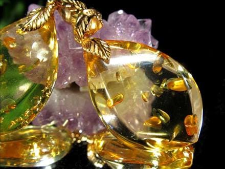 アンバー 琥珀 ペンダントトップ リトアニアアンバー バルト海産