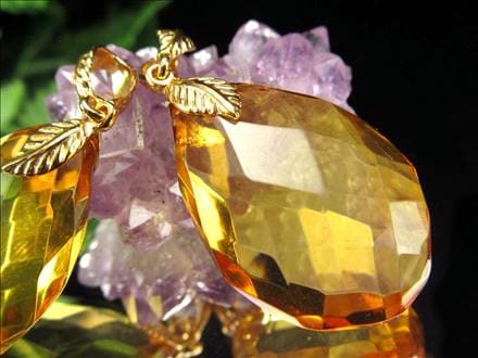 アンバー 琥珀 ペンダントトップ リトアニアアンバー バルト海産