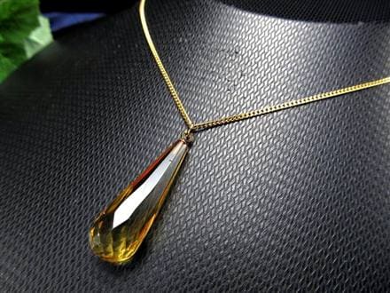 天然琥珀 グリーンアンバー ペンダント Silver925 バルト海産