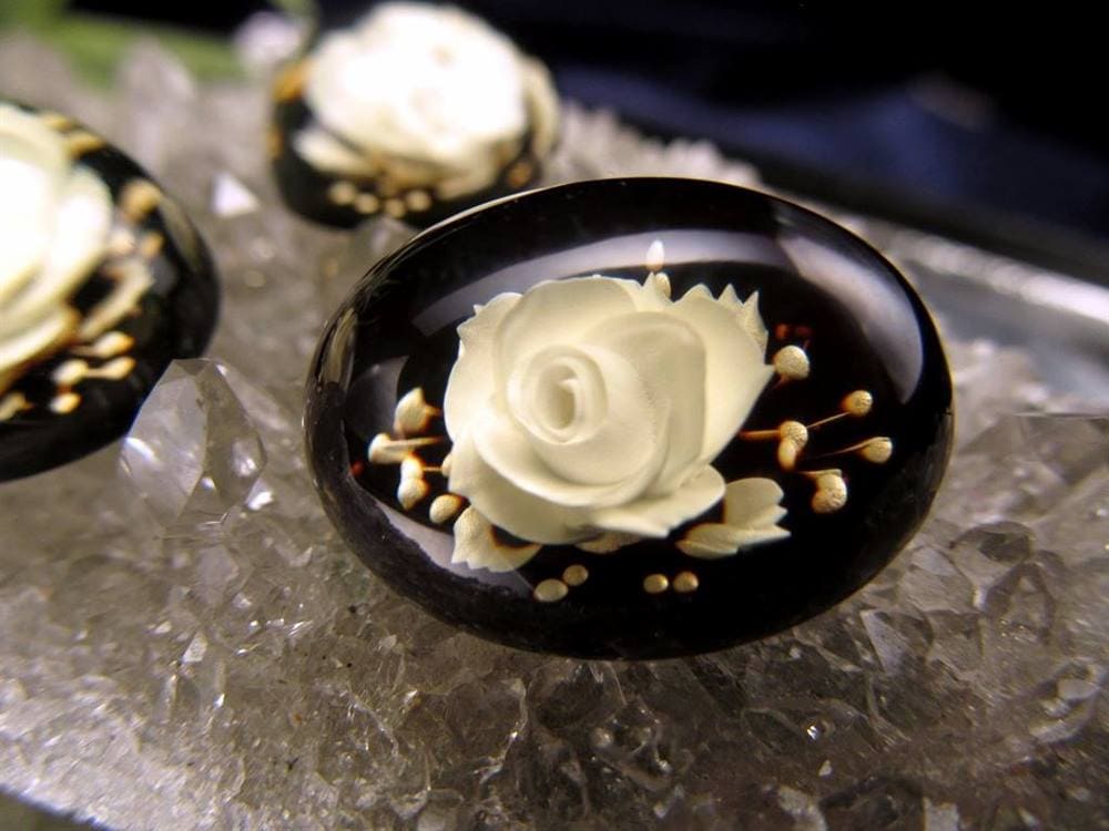 アンバー ルースタンブル カメオ 琥珀 バルティックアンバー