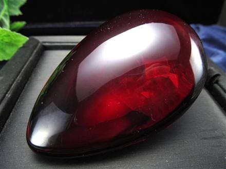 アンバー ルビーレッドアンバー 天然琥珀 天然石 パワーストーン
