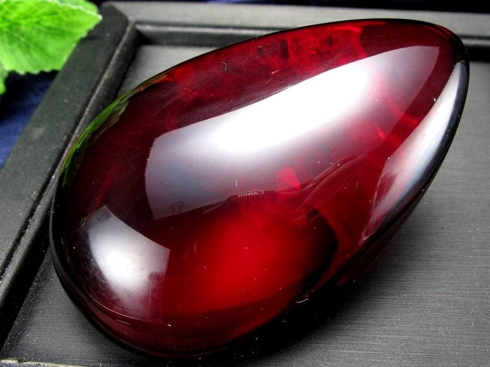 アンバー ルビーレッドアンバー 天然琥珀 天然石 パワーストーン