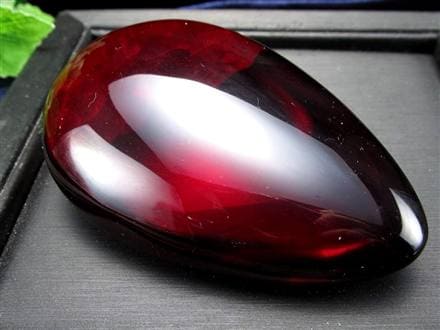 アンバー ルビーレッドアンバー 天然琥珀 天然石 パワーストーン