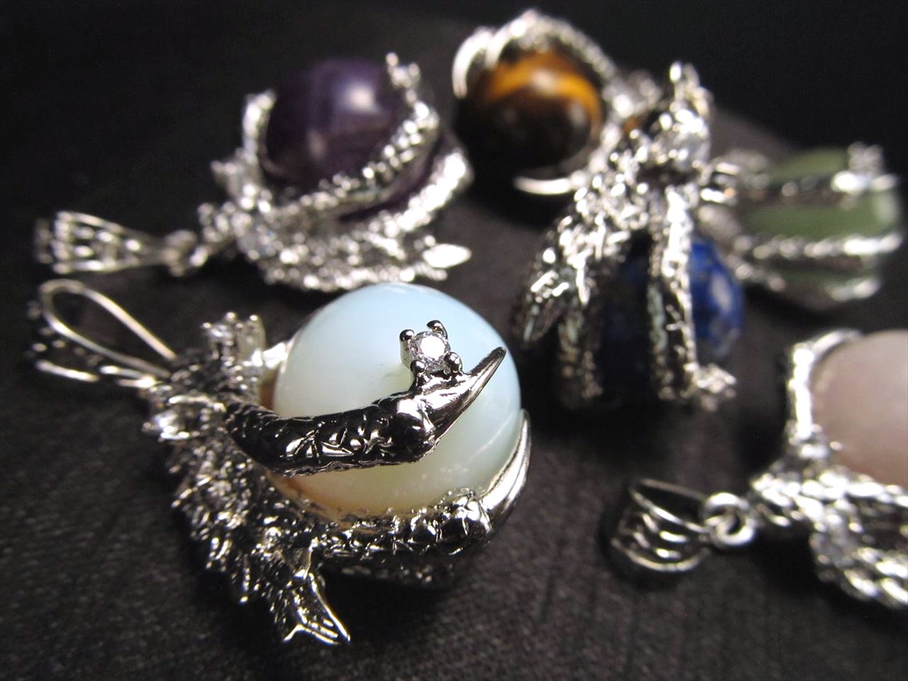 デザインペンダントトップ