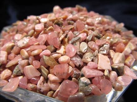 インカローズ ロードクロサイト さざれ 細石 母岩