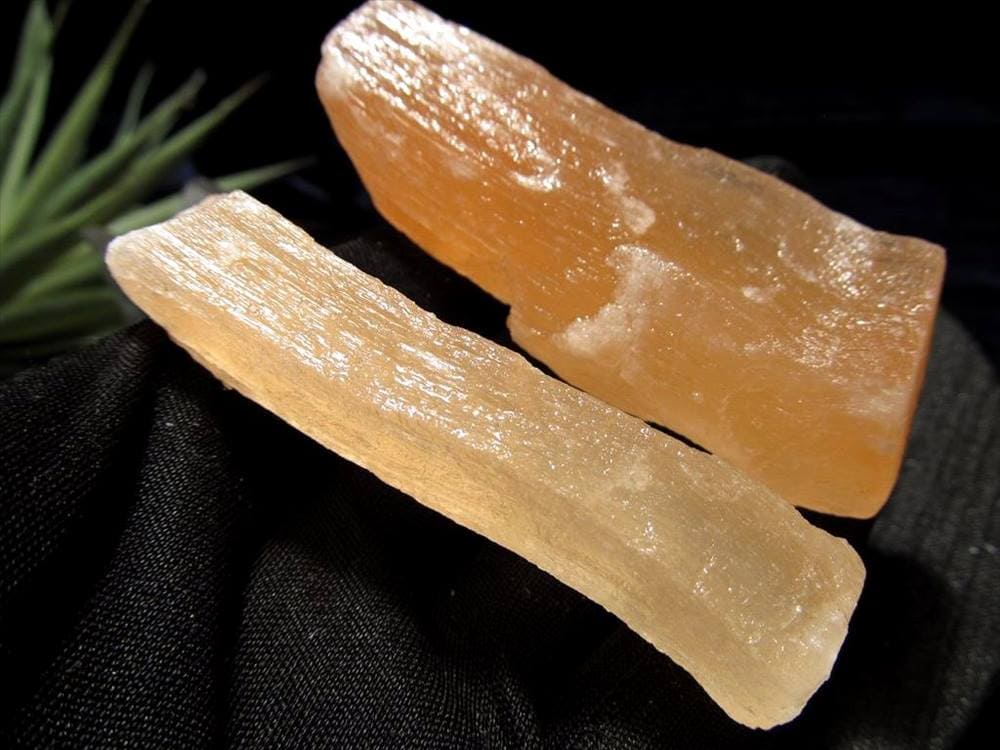 セレナイト オレンジセレナイト 透石膏 ジプサム キャッツアイ効果