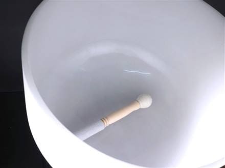 巨大シンギングボウル