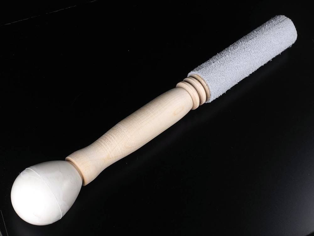 巨大シンギングボウル