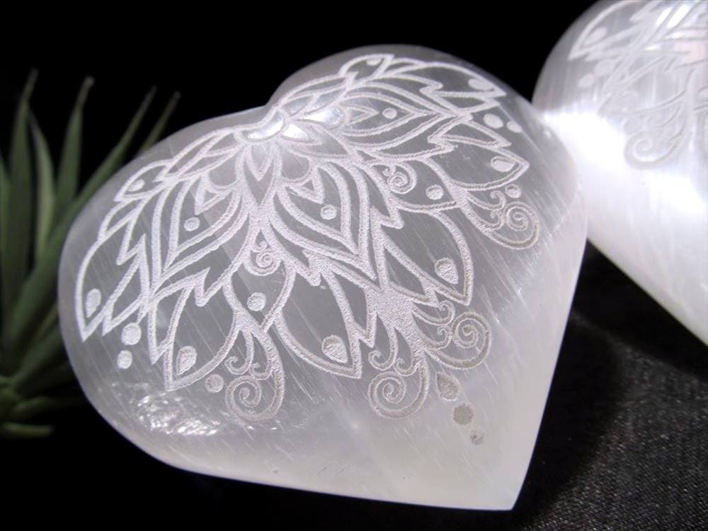 キャッツアイ セレナイト ジプサム ハート ロータス