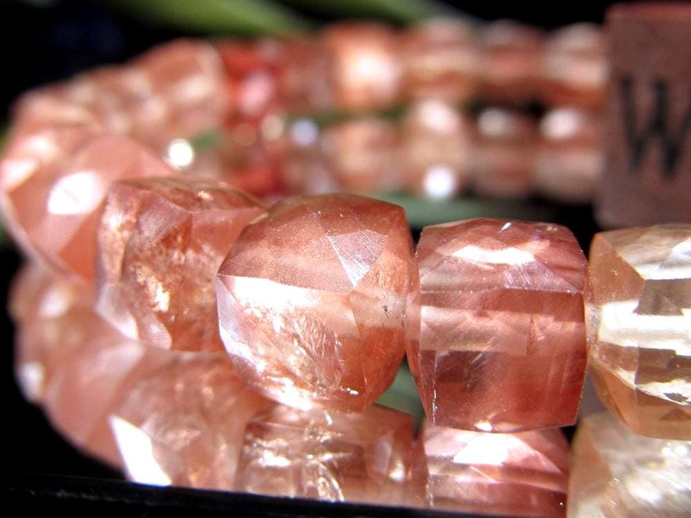 オレゴンサンストーン ブレスレット アメリカ オレゴン州産 アベンチュレッセンス サンストーン