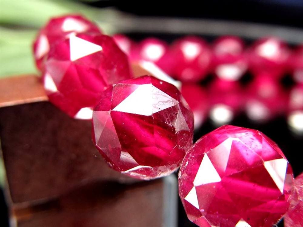 ルビー ブレスレット 多面カット 紅玉 ミャンマー産