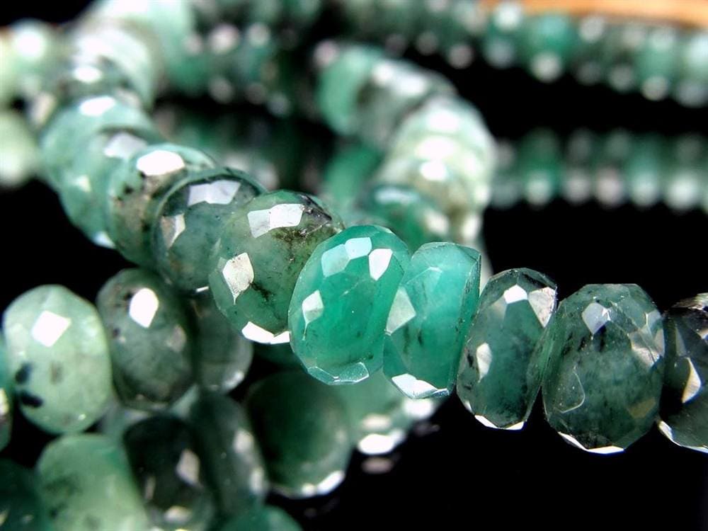 エメラルド 翠玉 ボタンカット ブレスレット 世界4大宝石 5月の誕生石