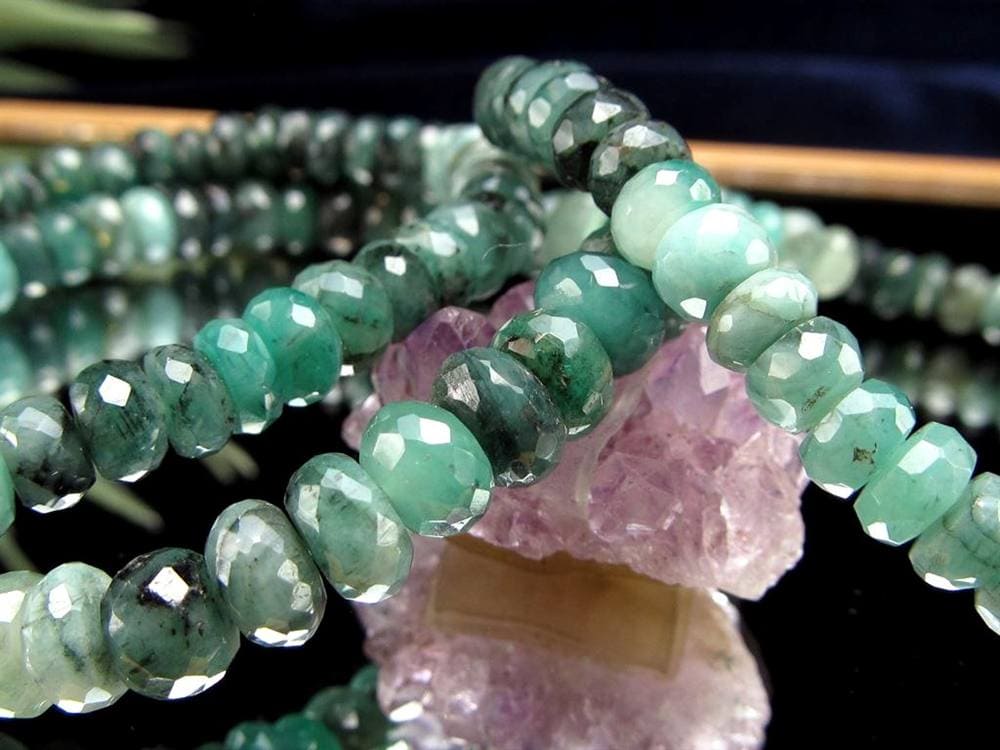 エメラルド 翠玉 ボタンカット ブレスレット 世界4大宝石 5月の誕生石