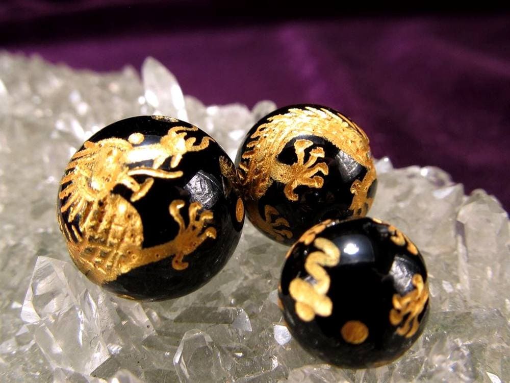 ブラックオニキス 黒瑪瑙 龍神 五本爪