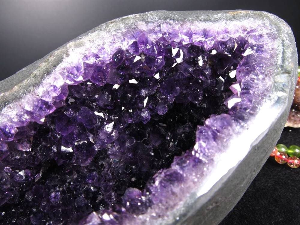 アメジストジオード アメジストドーム 紫水晶 晶洞 天然石