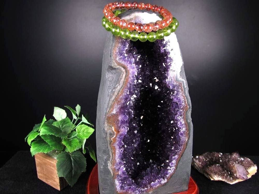 アメジストジオード アメジストドーム 紫水晶 晶洞 天然石