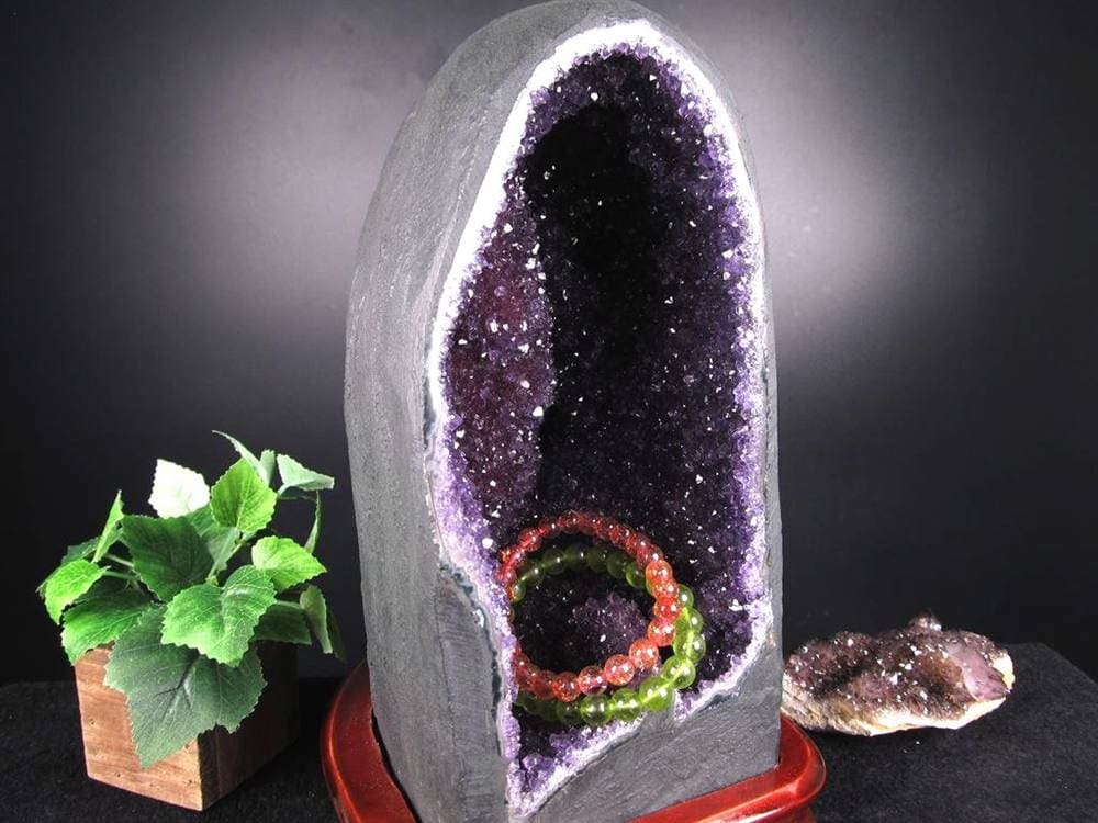 アメジストジオード アメジストドーム 紫水晶 晶洞 天然石