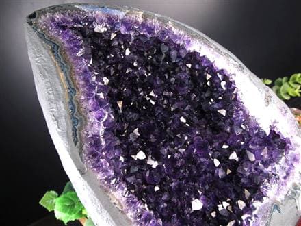 アメジストジオード アメジストドーム 紫水晶 晶洞 天然石