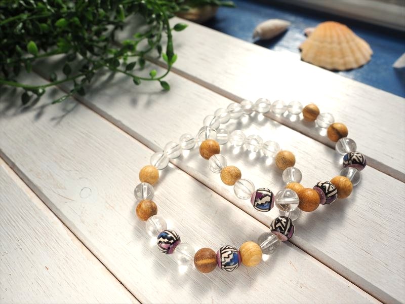 パロサントブレスレット