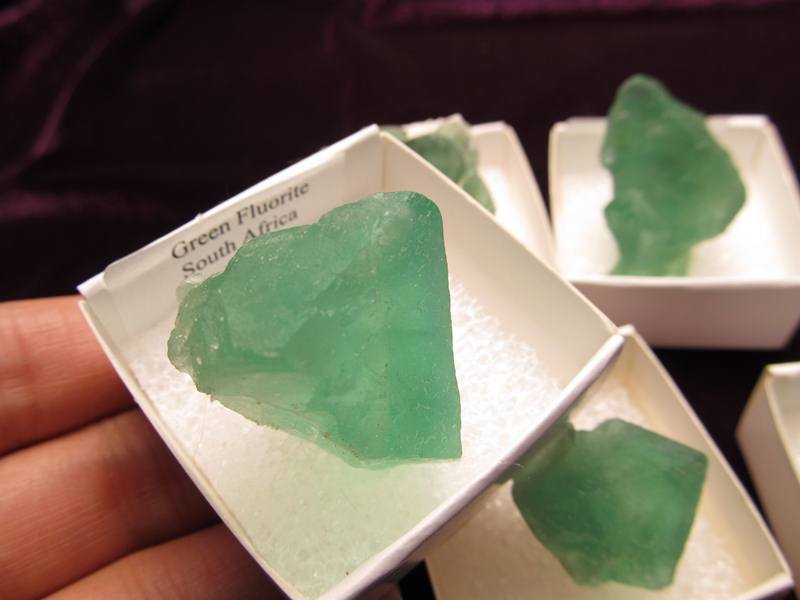 グリーンフローライト・ミニチュア原石