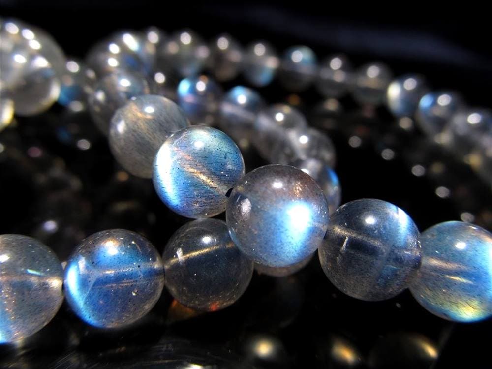 コスパ抜群 超透明 キラキラ輝く ラブラドレッセンス 上品なレインボーシラー 引き寄せのパワーを持つ石 グラム230円 ラブラドライト ブレスレット マダガスカル産