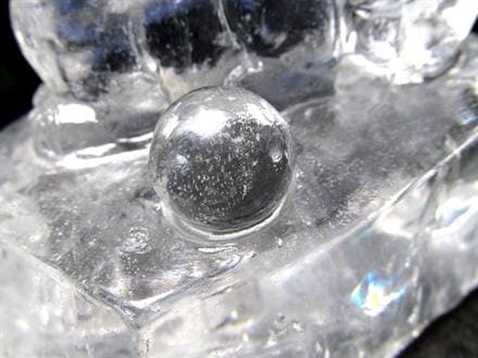 水晶 クリスタル 置物 クオーツ きつね彫刻