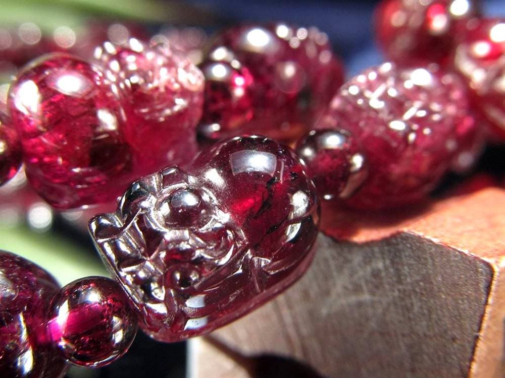 ガーネット ロードライト ヒキュウ ロードライトガーネット 貔貅