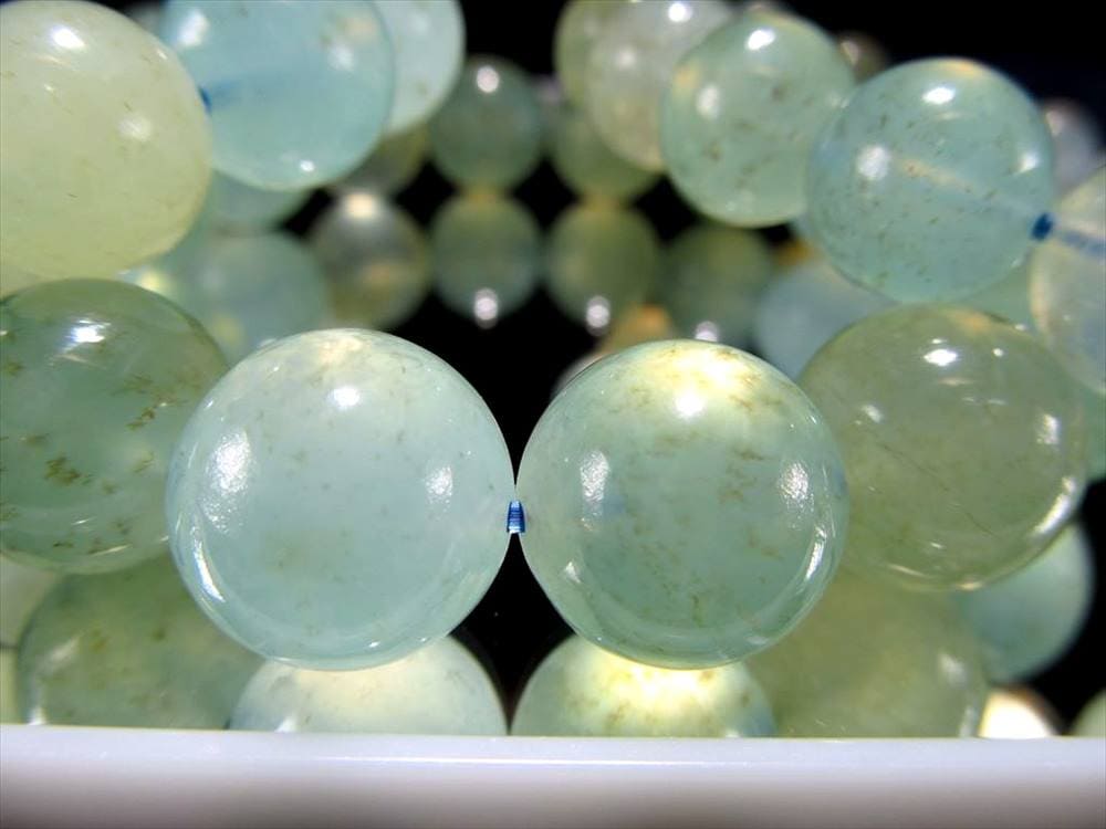 アクアプレーズ