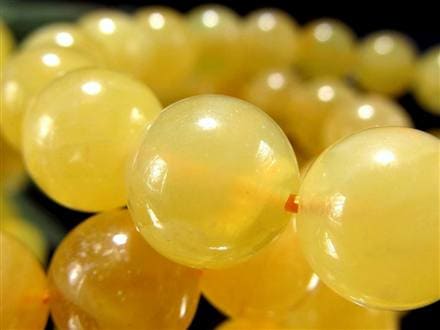 イエローオパール 10月の誕生石 オパール コモンオパール