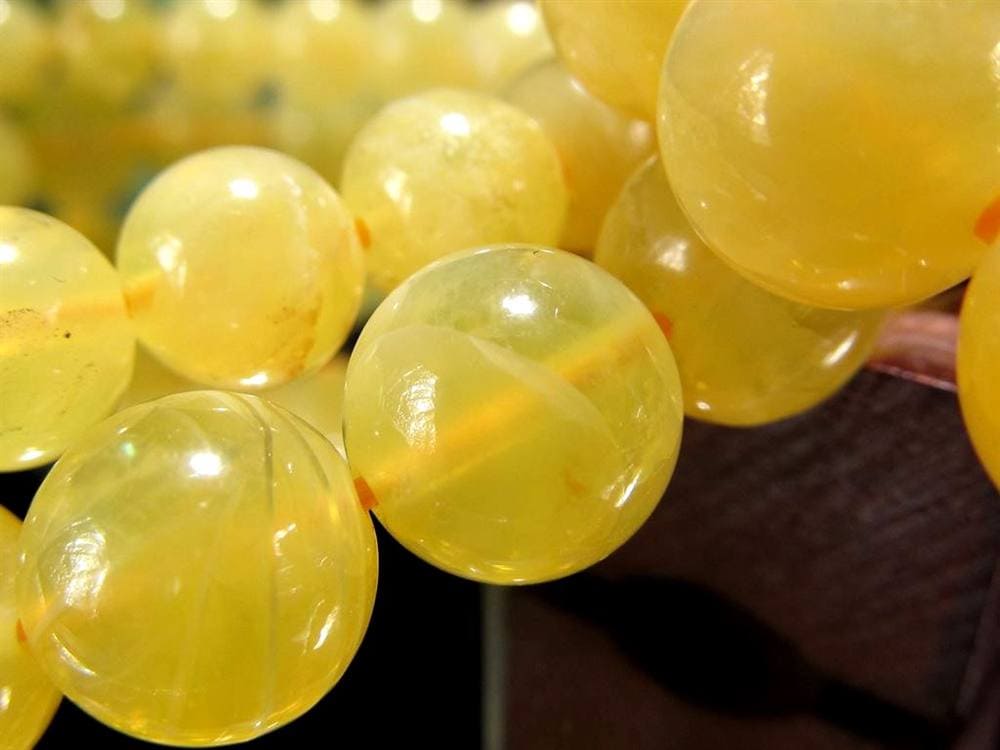 イエローオパール 10月の誕生石 オパール コモンオパール