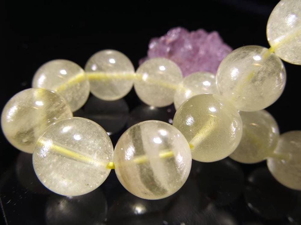 リビアンブレスレット