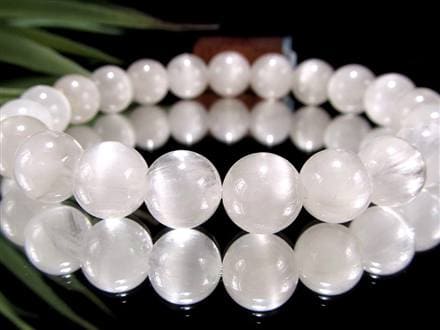 ホワイトラビットヘアルチルクォーツ ブレスレット サゲニティック クォーツ キャッツアイ効果 ホワイトルチル