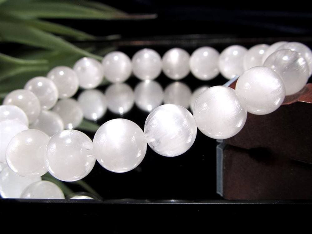 ホワイトラビットヘアルチルクォーツ ブレスレット サゲニティック クォーツ キャッツアイ効果 ホワイトルチル