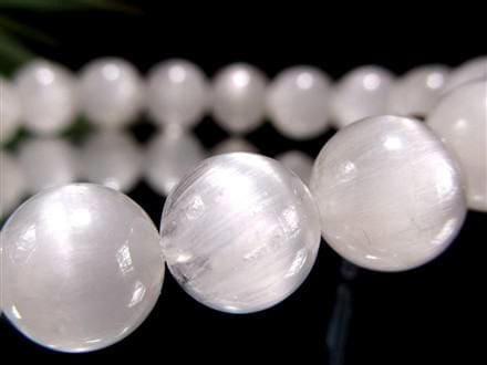 ホワイトラビットヘアルチルクォーツ ブレスレット サゲニティック クォーツ キャッツアイ効果 ホワイトルチル
