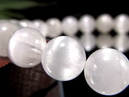 ホワイトラビットヘアルチルクォーツ ブレスレット サゲニティック クォーツ キャッツアイ効果 ホワイトルチル