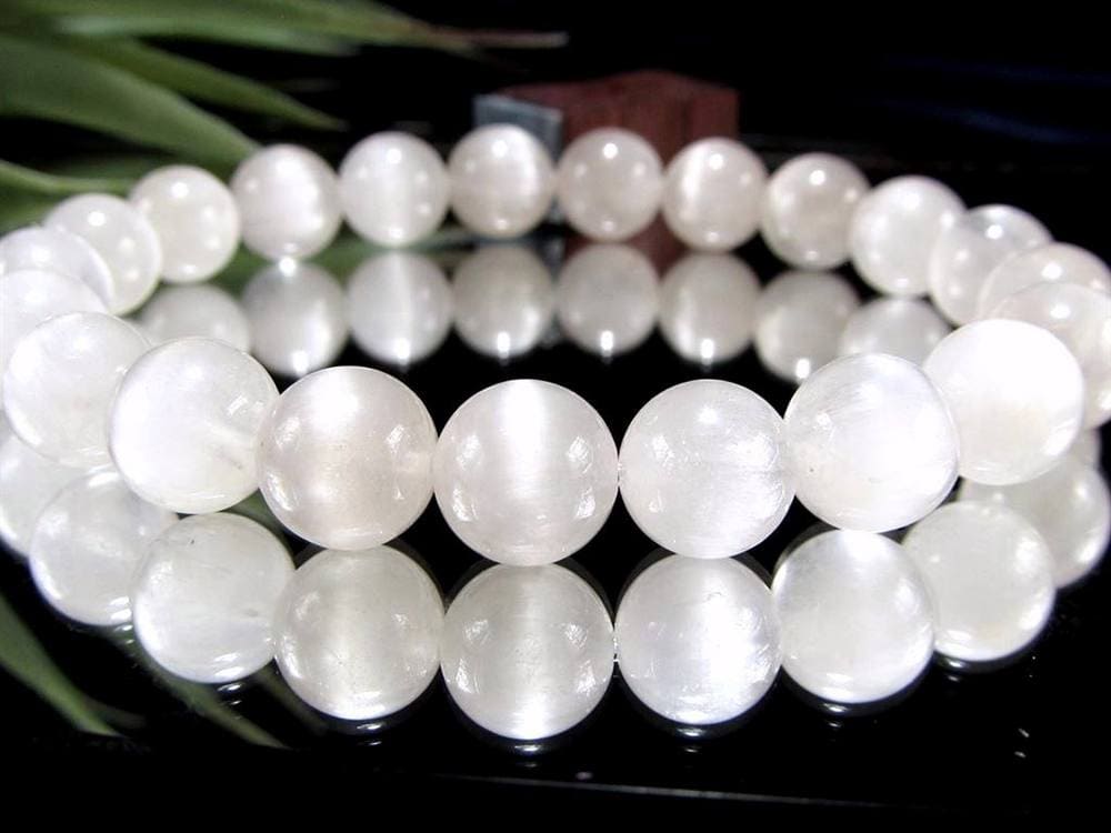 ホワイトラビットヘアルチルクォーツ ブレスレット サゲニティック クォーツ キャッツアイ効果 ホワイトルチル