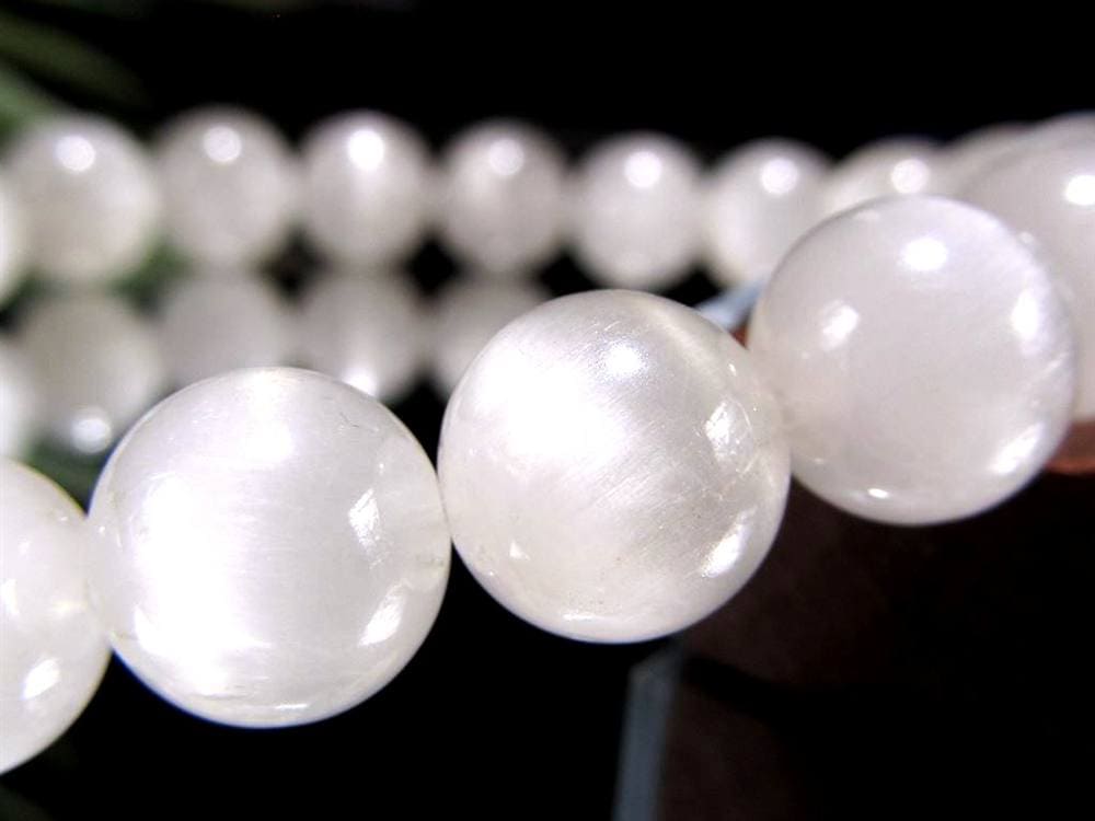 ホワイトラビットヘアルチルクォーツ ブレスレット サゲニティック クォーツ キャッツアイ効果 ホワイトルチル