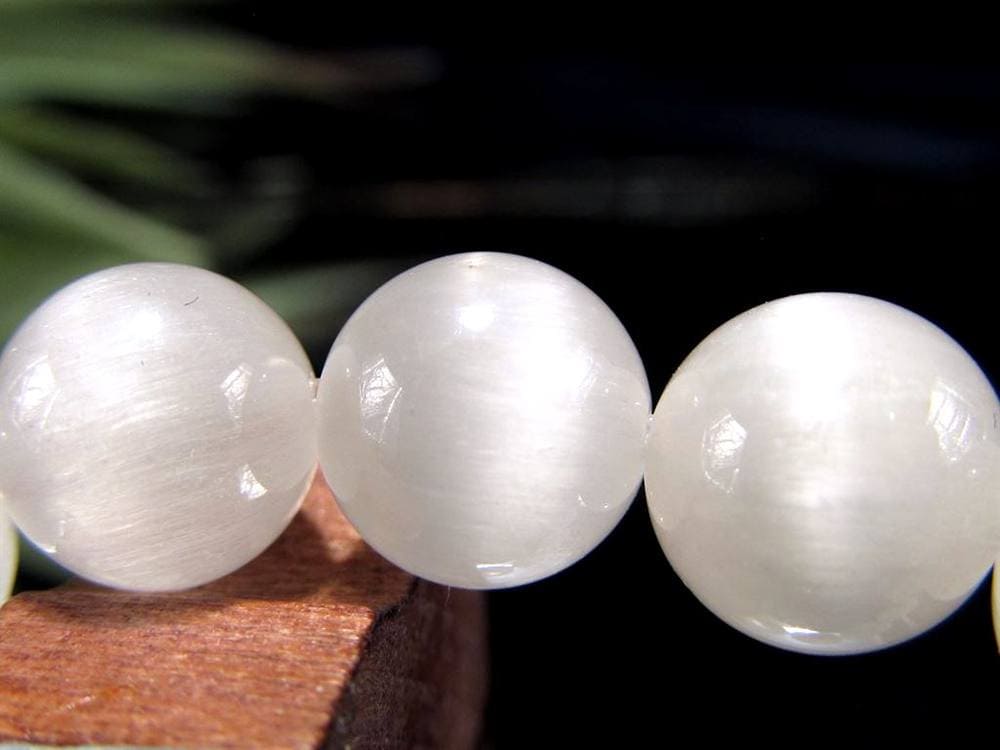 ホワイトラビットヘアルチルクォーツ ブレスレット サゲニティック クォーツ キャッツアイ効果 ホワイトルチル