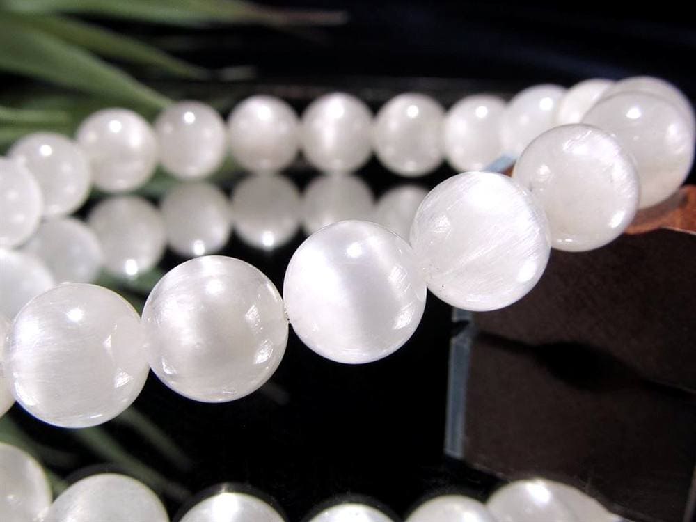 ホワイトラビットヘアルチルクォーツ ブレスレット サゲニティック クォーツ キャッツアイ効果 ホワイトルチル